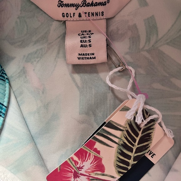 NWT Tommy Bahama Golf Tennis outfit,  full zip up jacket and awesome skirt! - Picture 3 of 9